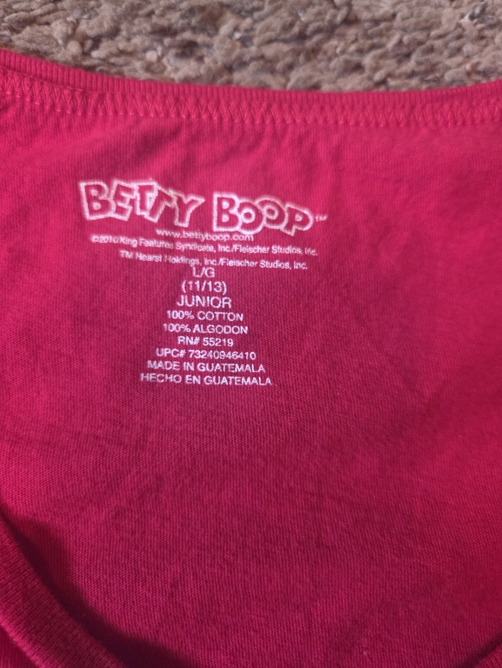 2010 Betty Boop Red Graphic V-Neck Tee - Picture 4 of 5